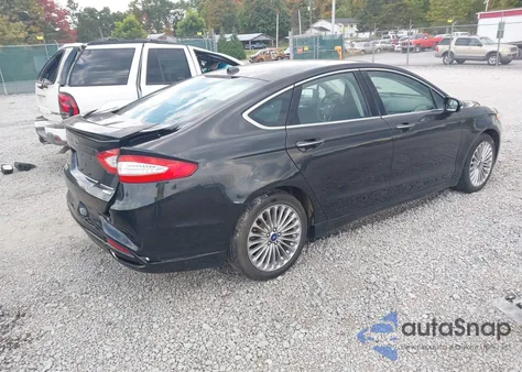 2015 Ford Fusion Titanium из США, поврежденный, VIN 3FA6P0D96FR112654